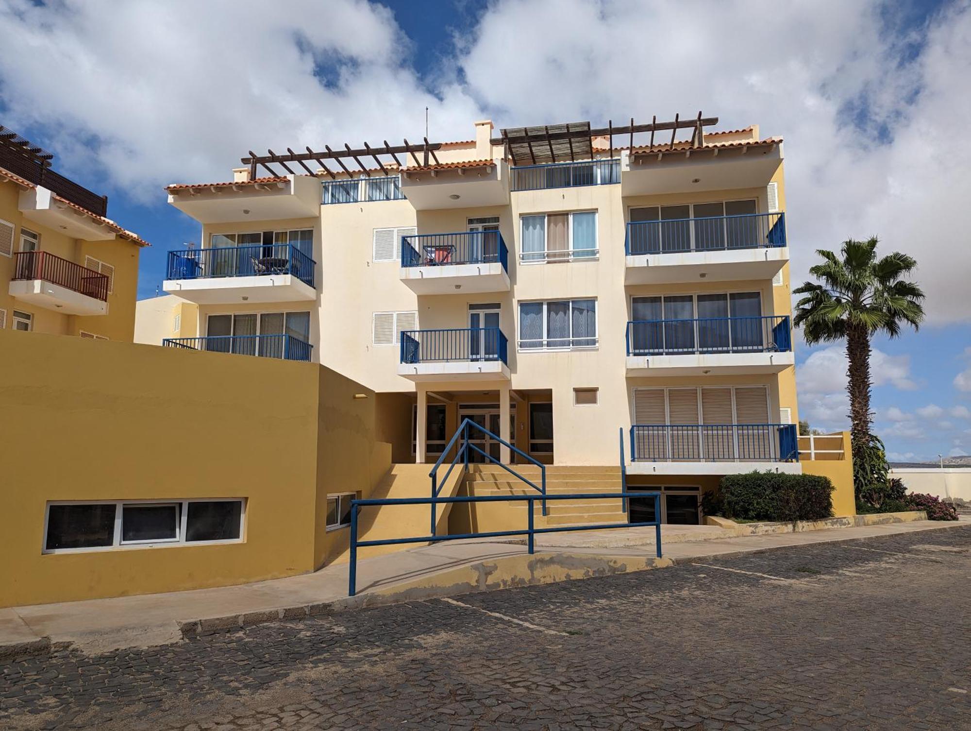 Vila Cabral 1 Bed Apt - Wi-Fi & Air Con Included Sal Rei Bagian luar foto